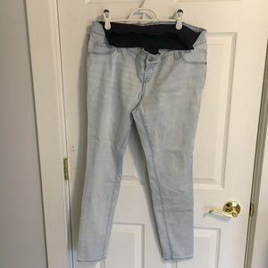 Old Navy Rockstar Maternity Jeans